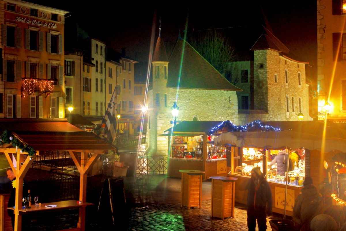 Annecy Christmas Market © French Moments