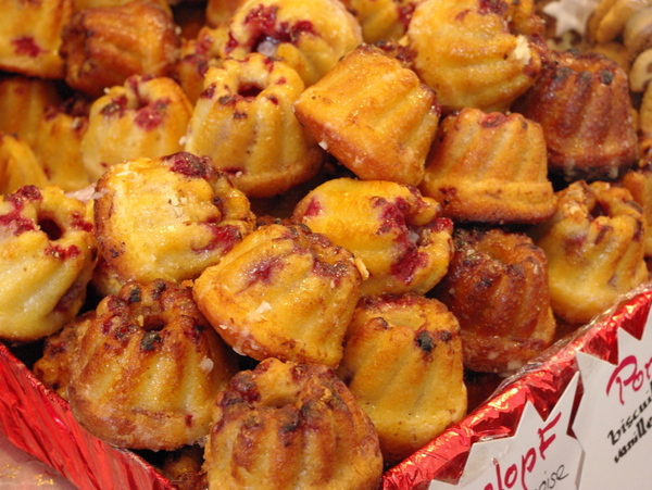 Alsatian Christmas Market in Gare de l'Est Paris 03 © French Moments