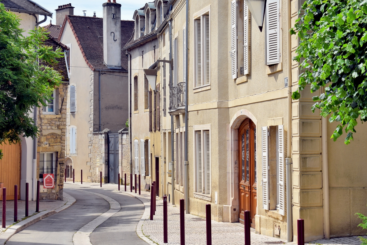 Nuits-Saint-Georges © French Moments
