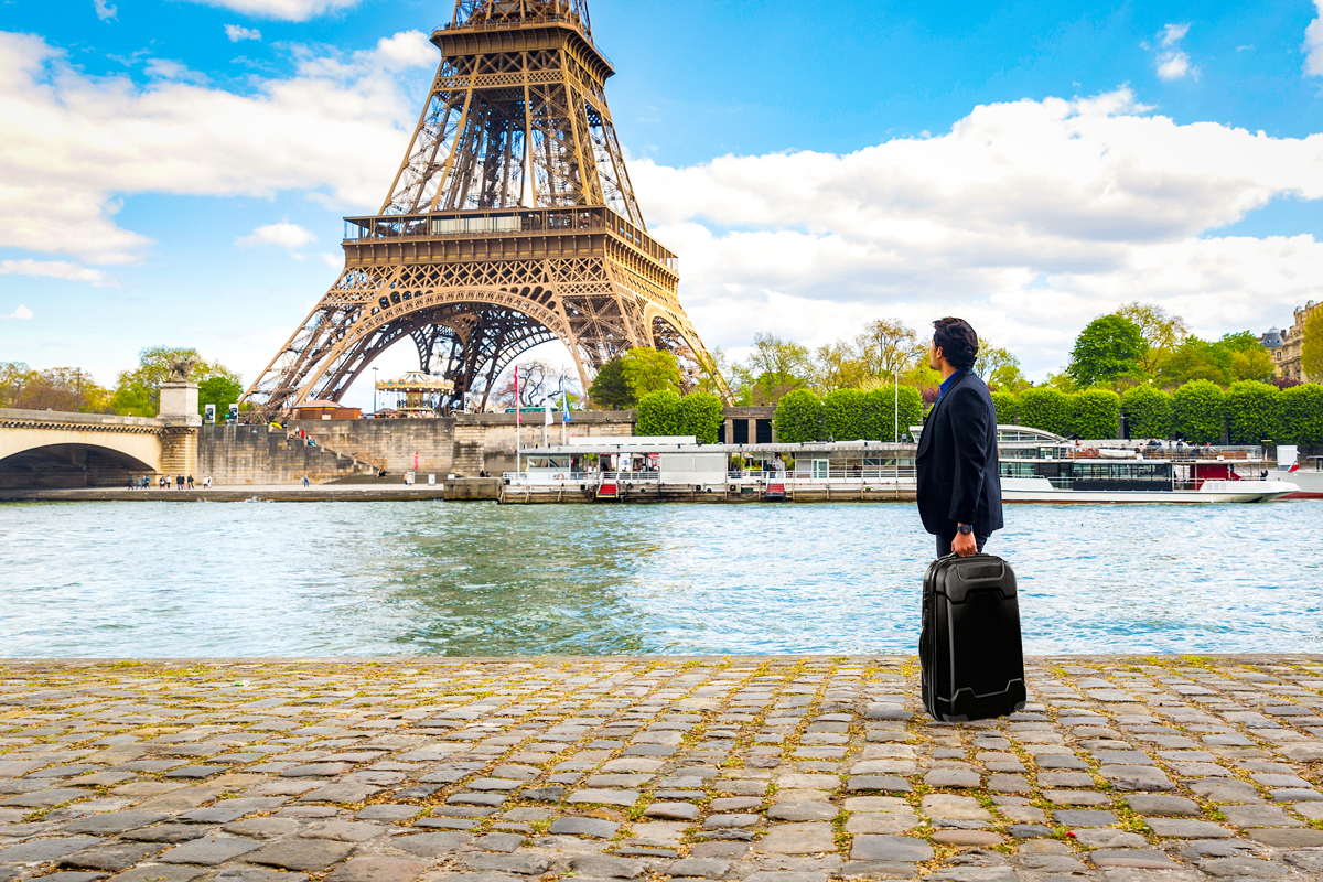 Luggage Storage in Paris. Photo by williamperugini via Envato Elements